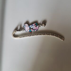Silver Metal Bookmark with Elegant Cat Charm